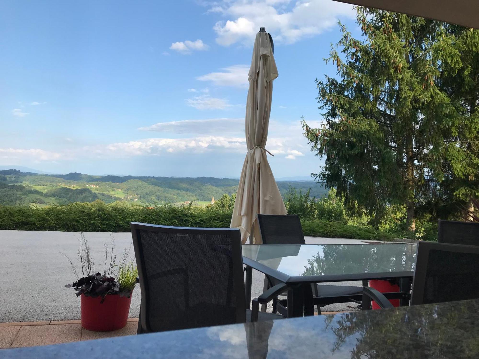 Morning Coffee W A View :) Podčetrtek Exterior foto