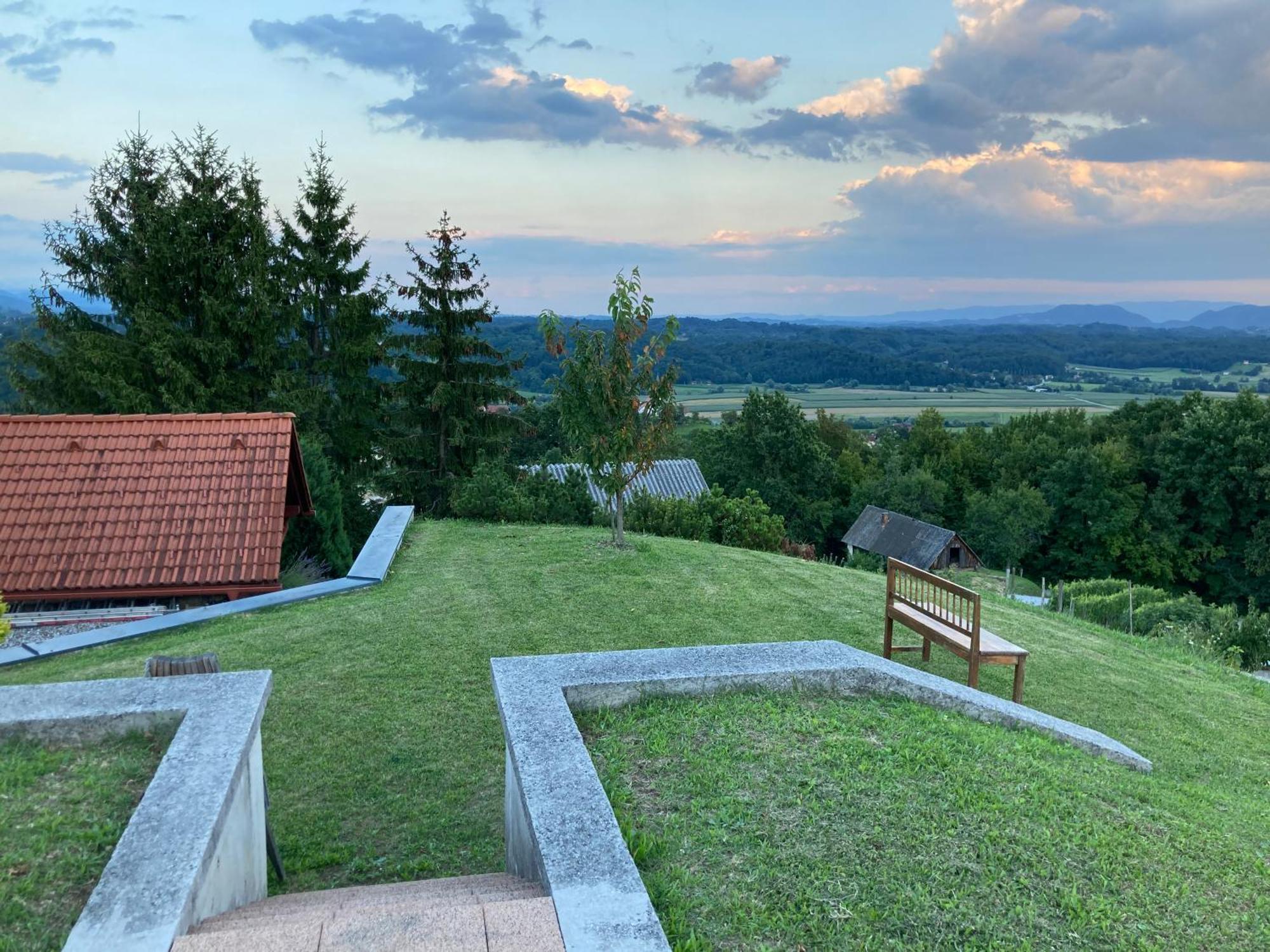 Morning Coffee W A View :) Podčetrtek Exterior foto